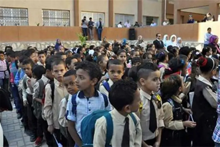 باقي 26 يومًا على انتهاء الفصل الدراسي الأول… موعد إجازة نصف العام